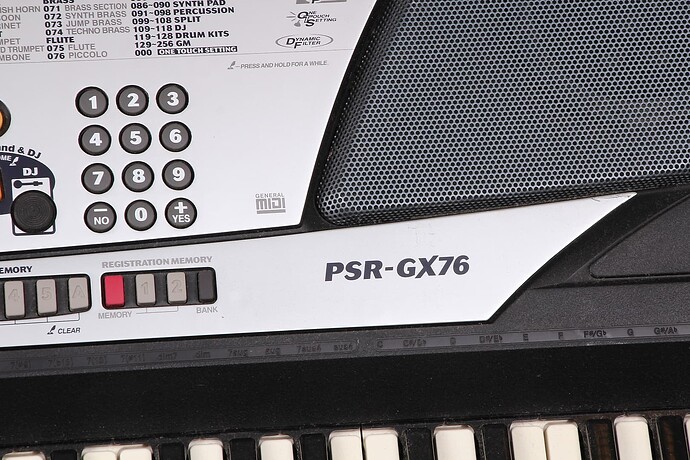Teclado Yamaha PSR GX76